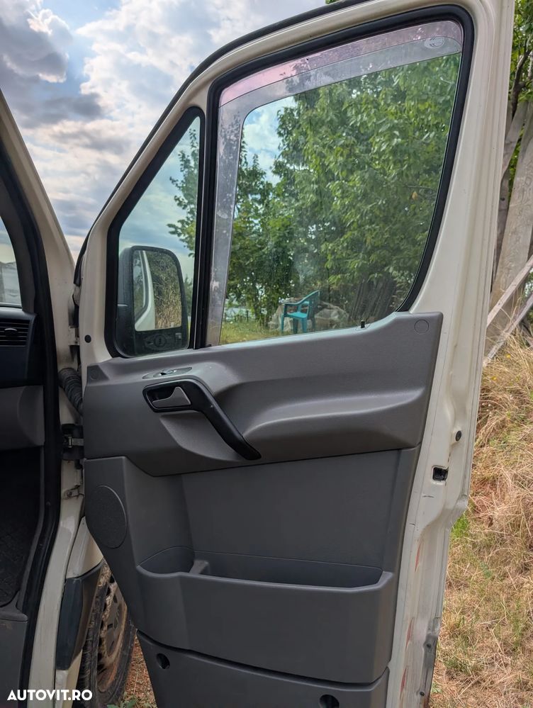 Volkswagen CRAFTER - 11