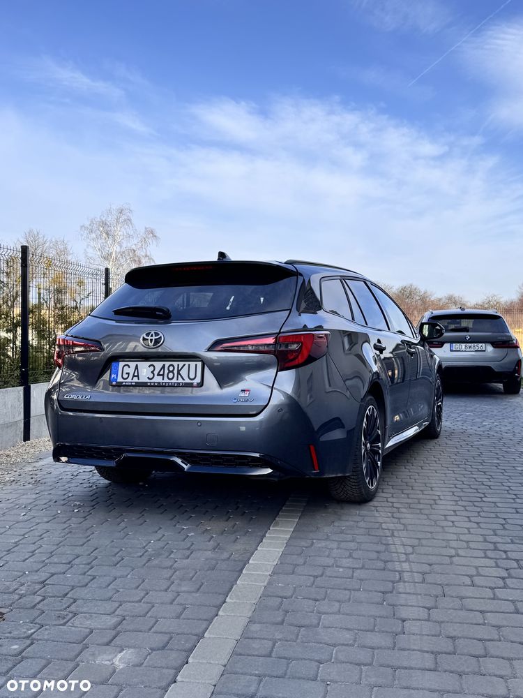 Toyota Corolla - 3