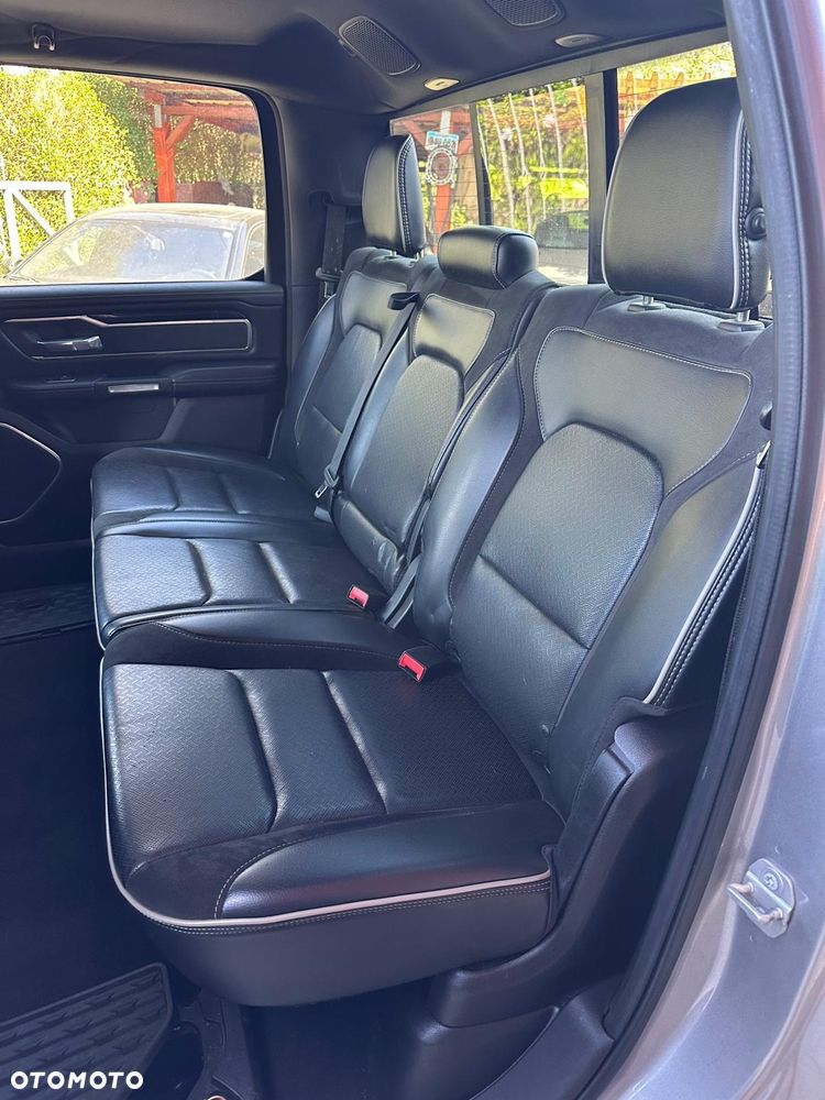 RAM 1500 Crew Cab Longbed Laramie - 8