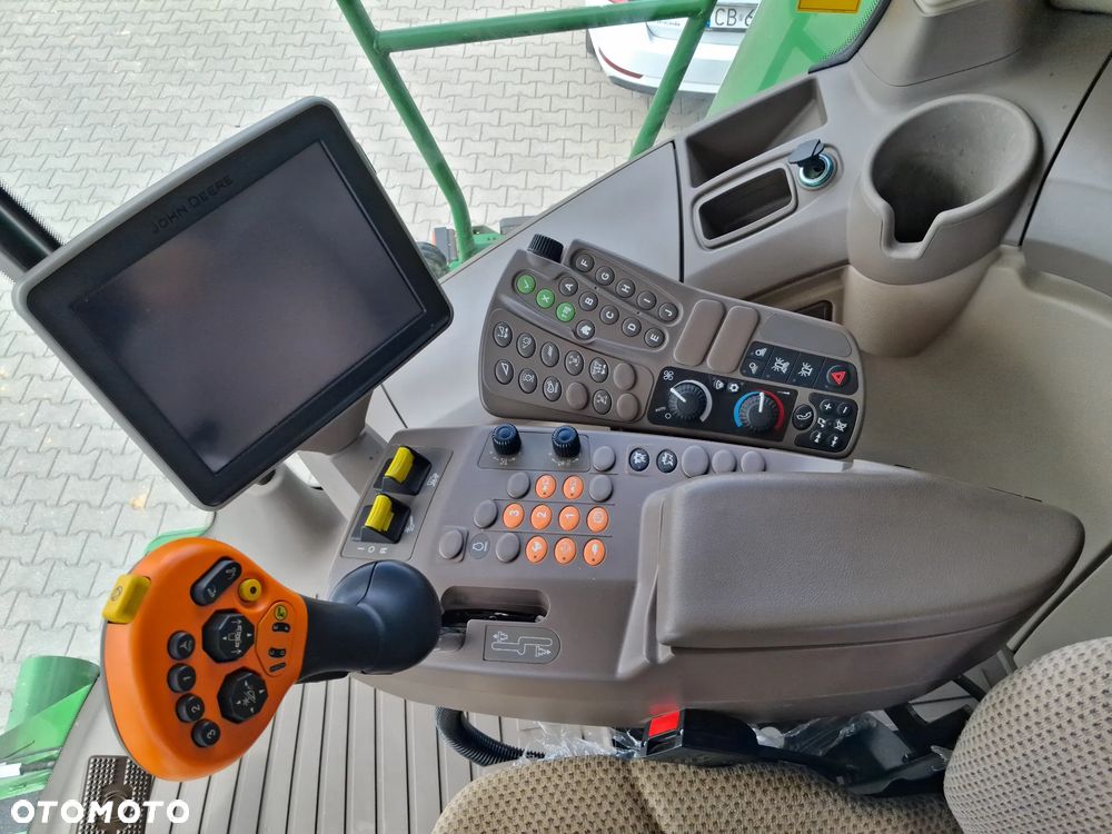 John Deere T560i - 18