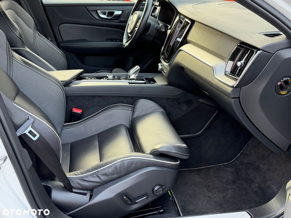 Volvo S60 - 6