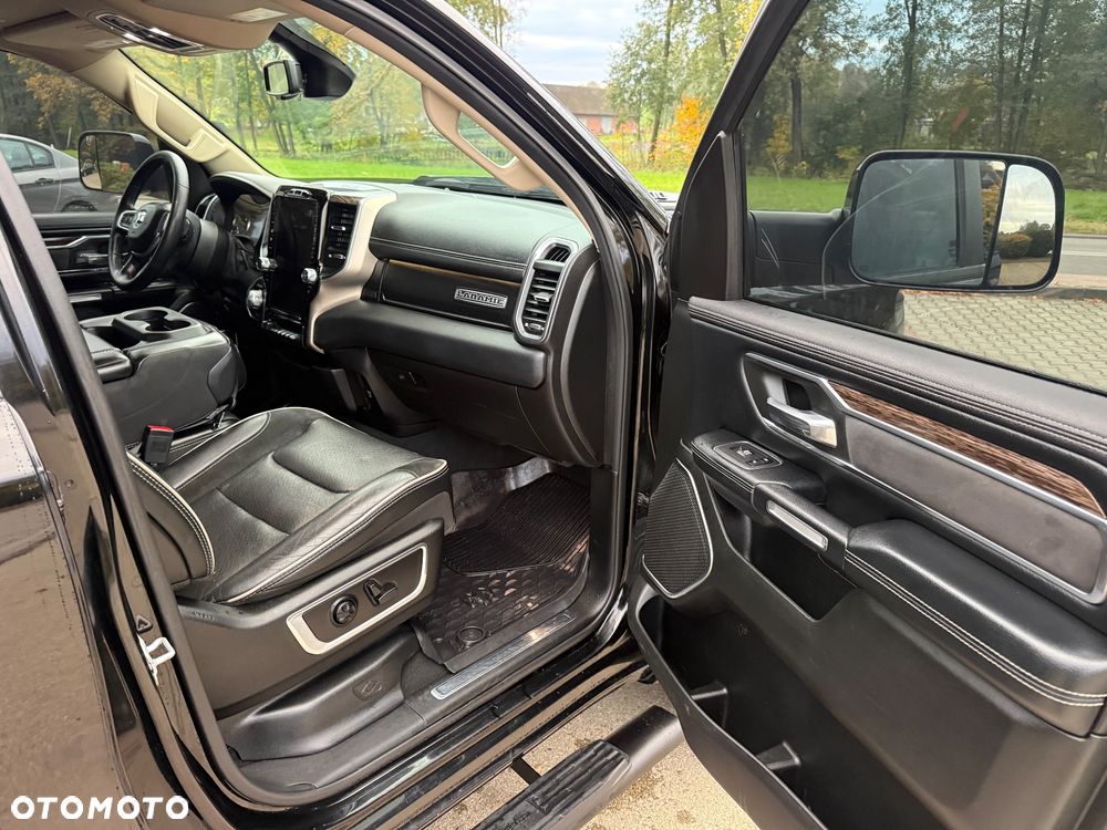 Dodge RAM 5.7 4x4 - 17