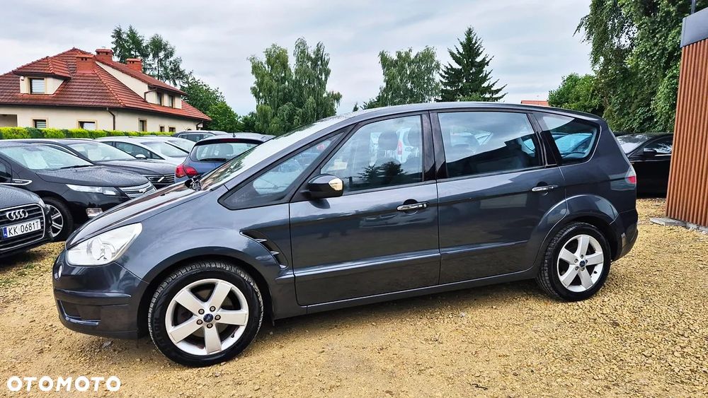 Ford S-Max 2.0 FF Titanium - 26