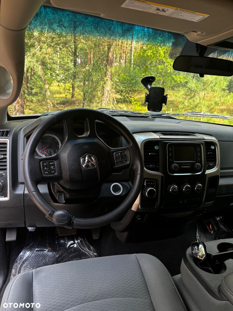 Dodge RAM - 6