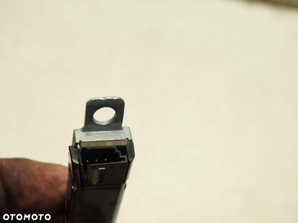 WZMACNIACZ ANTENY VW SHARAN II 7N0035552J - 4