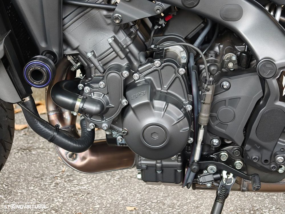 Yamaha MT-09 - 30