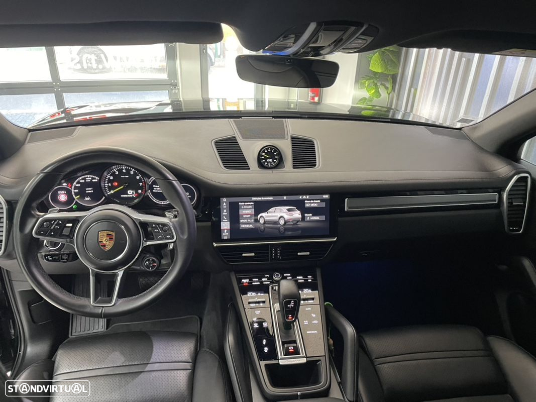 Porsche Cayenne E-Hybrid - 6