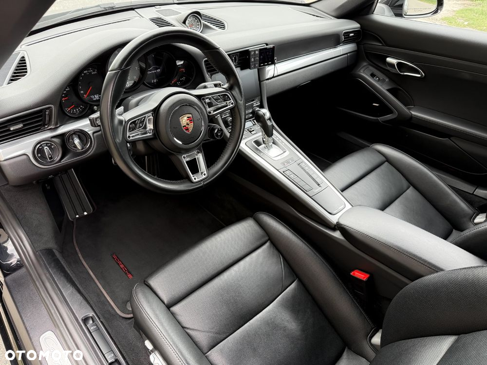 Porsche 911 Carrera 4S PDK - 14