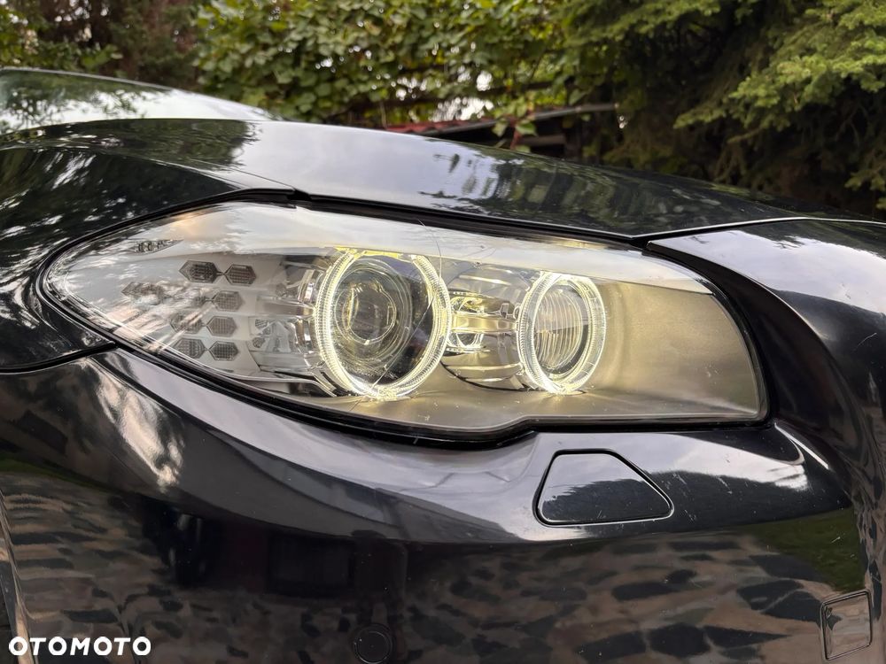 BMW Seria 5 530d xDrive Modern Line - 17