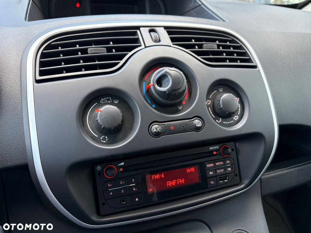Renault kangoo-van - 21