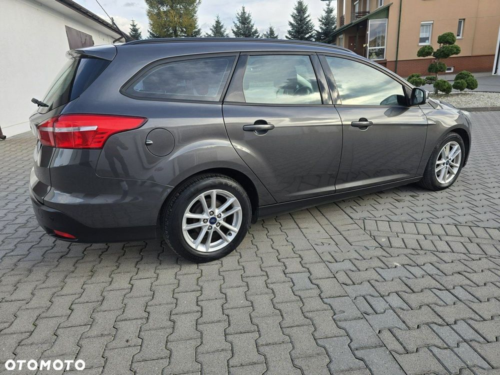 Ford Focus - 10