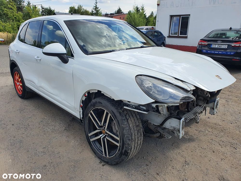 Porsche Cayenne - 7