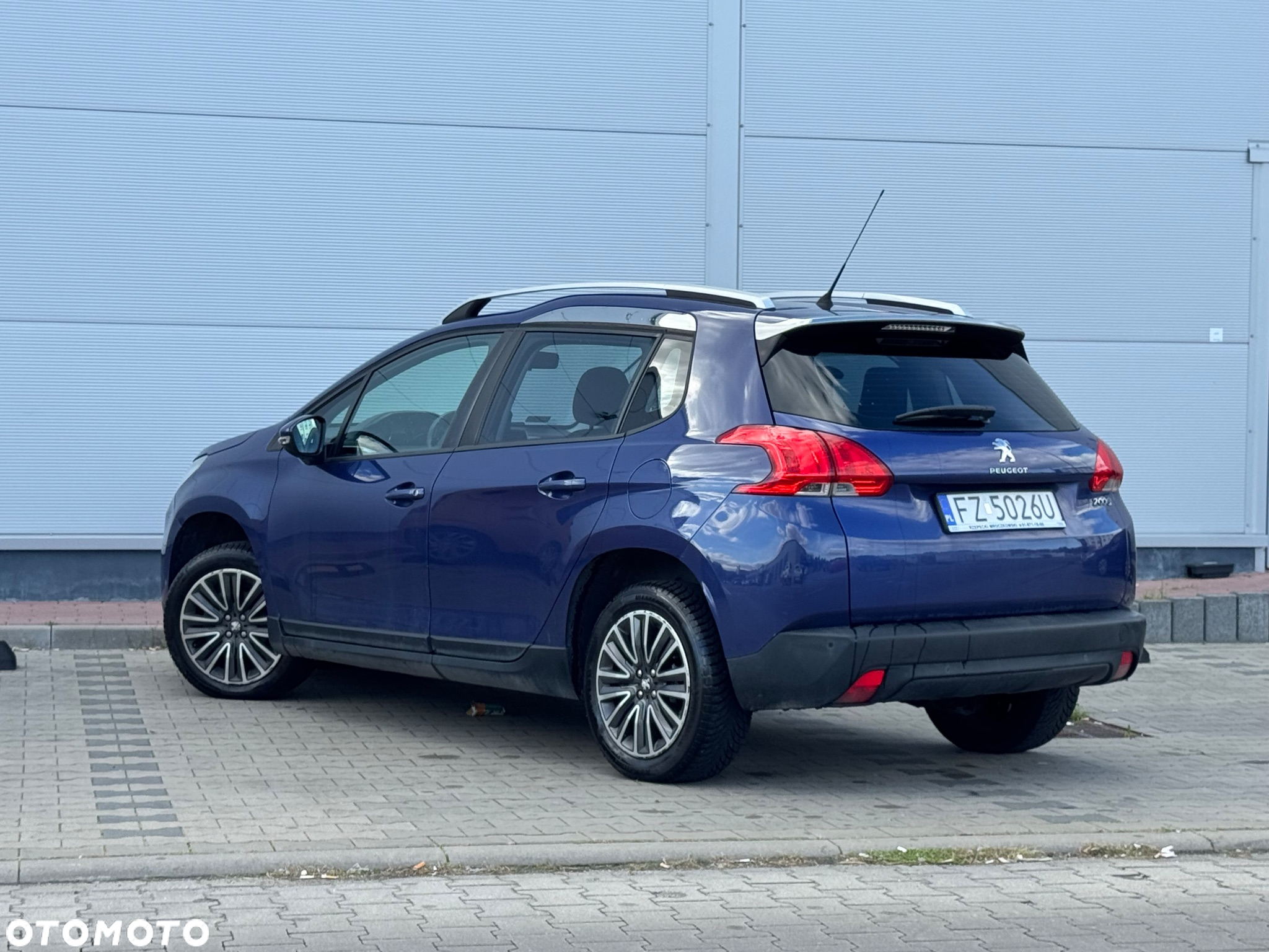 Peugeot 2008 1.2 Pure Tech Active - 25