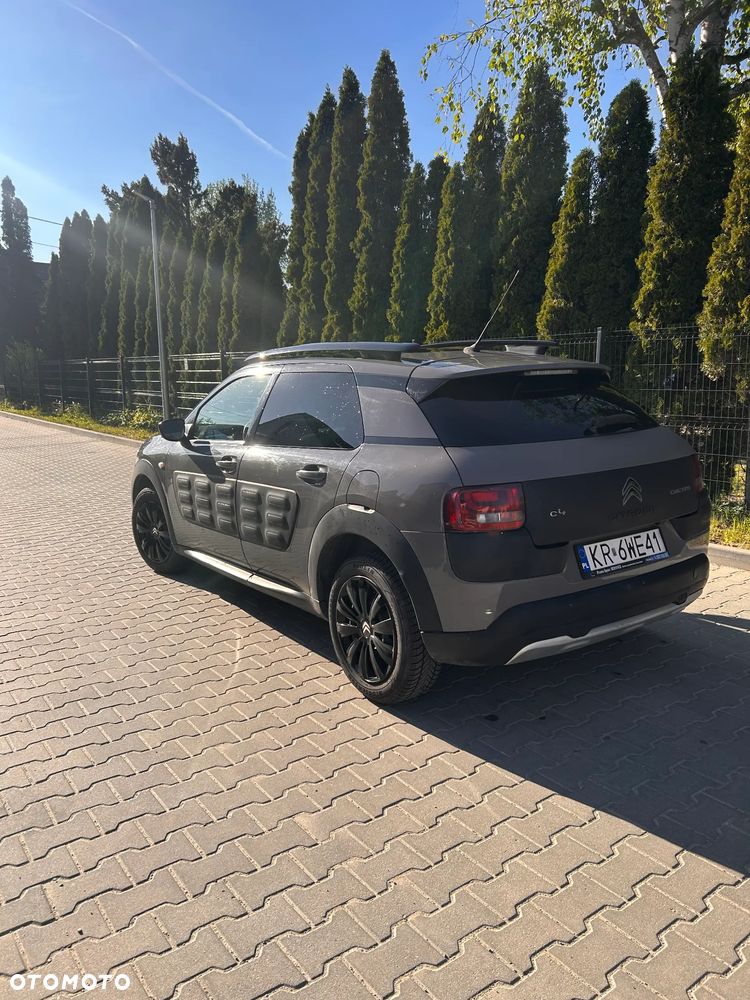 Citroën C4 Cactus 1.2 PureTech Shine Edition S&S - 6