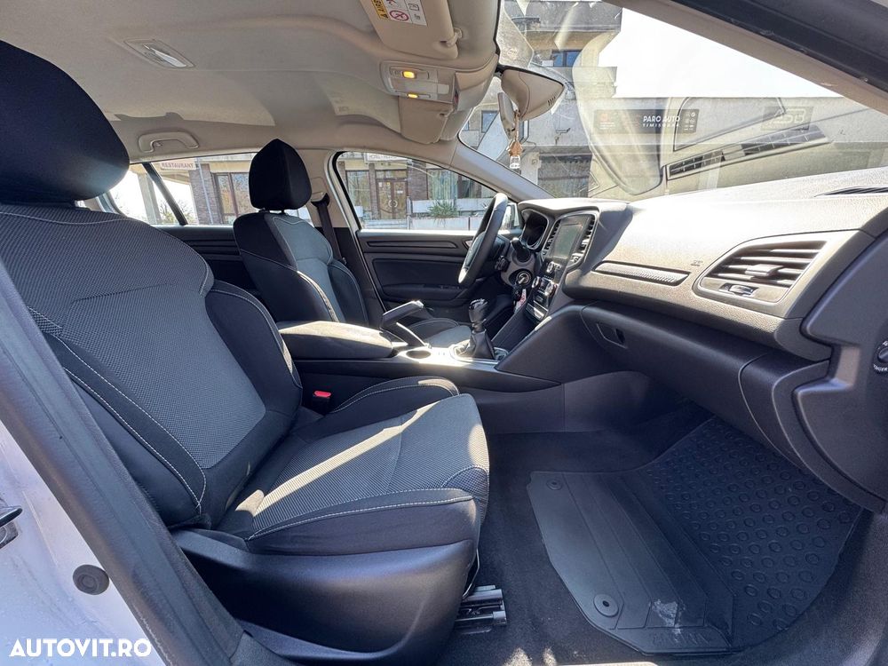Renault Megane 1.5 dCi Expression - 21