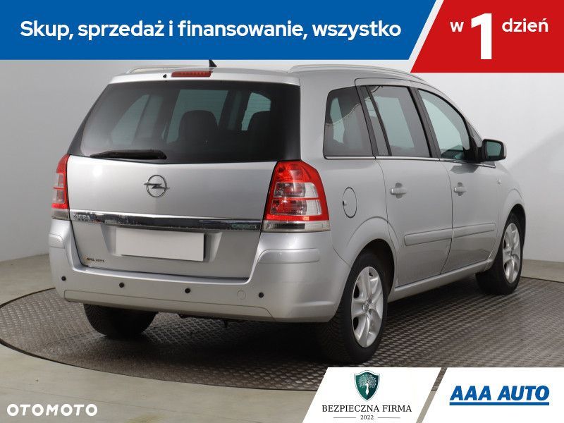 Opel Zafira - 7