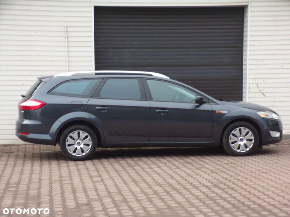 Ford Mondeo - 12