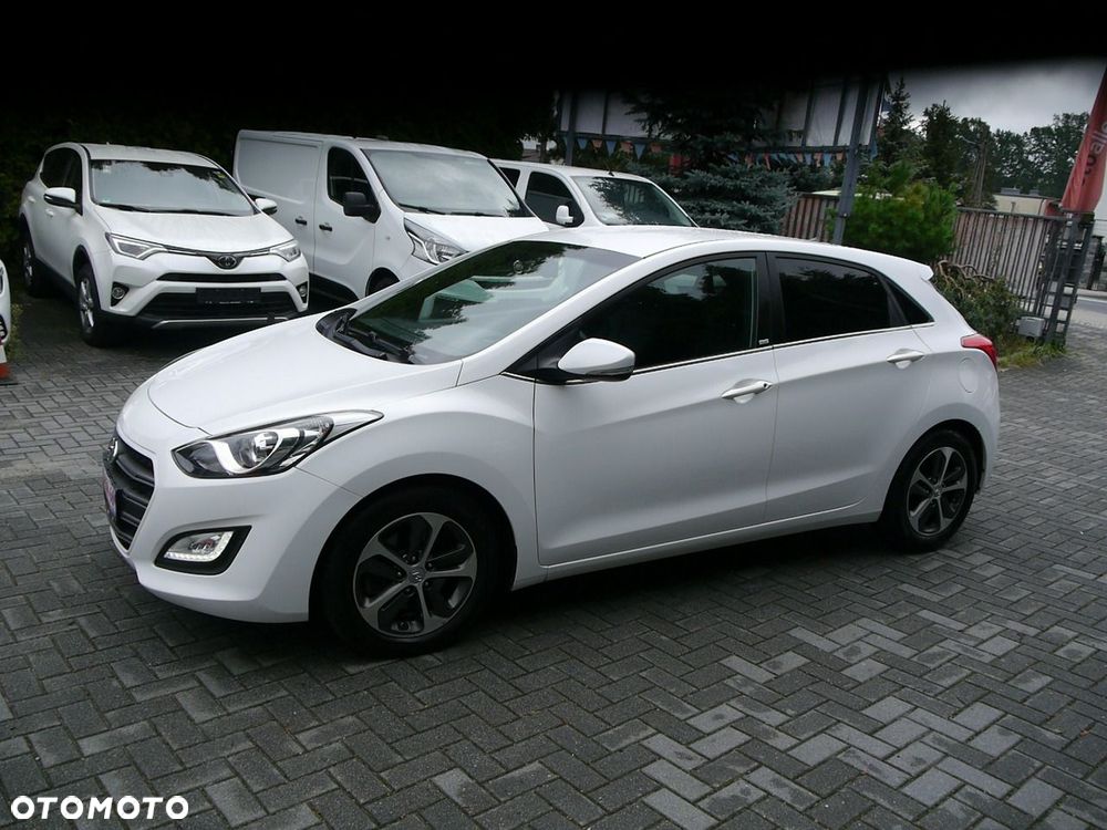 Hyundai i30 - 12