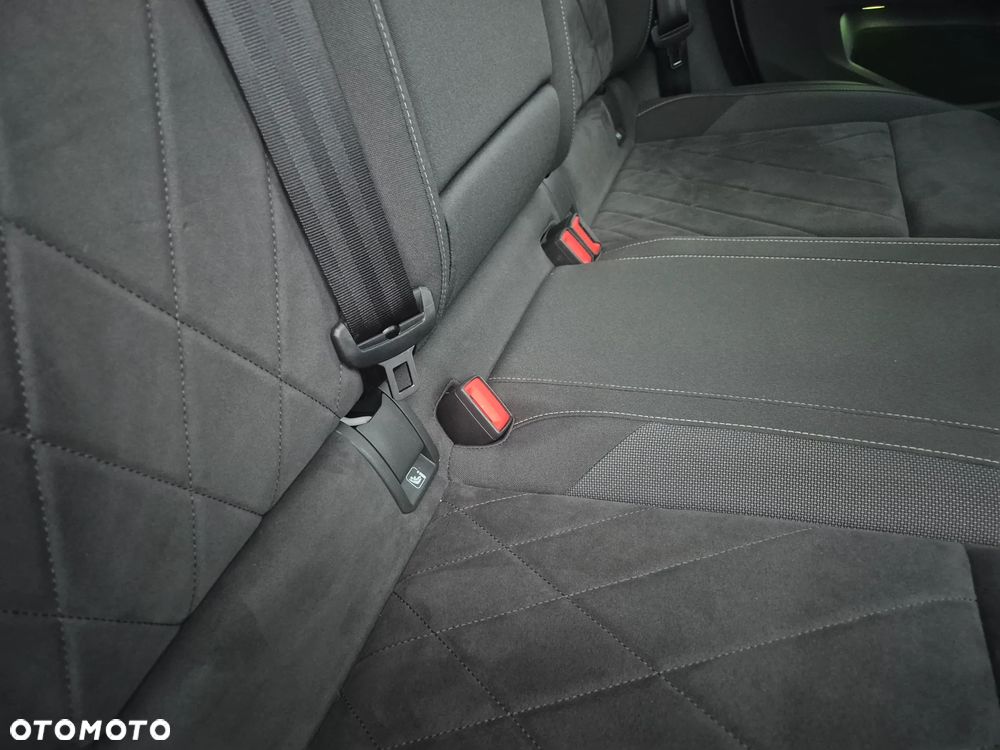 Volkswagen Golf - 15