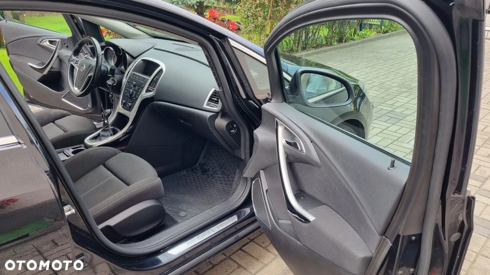 Opel Astra 1.4 Turbo - 10