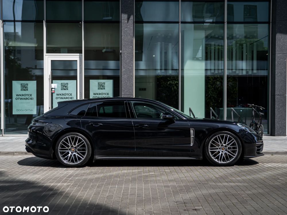 Porsche Panamera 4 Sport Turismo Platinum Edition - 6