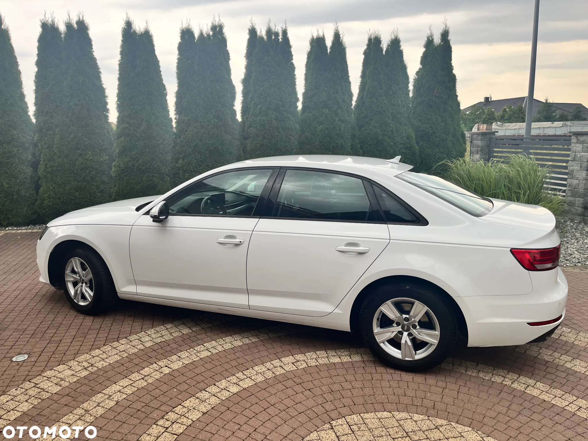 Audi A4 1.4 TFSI - 4