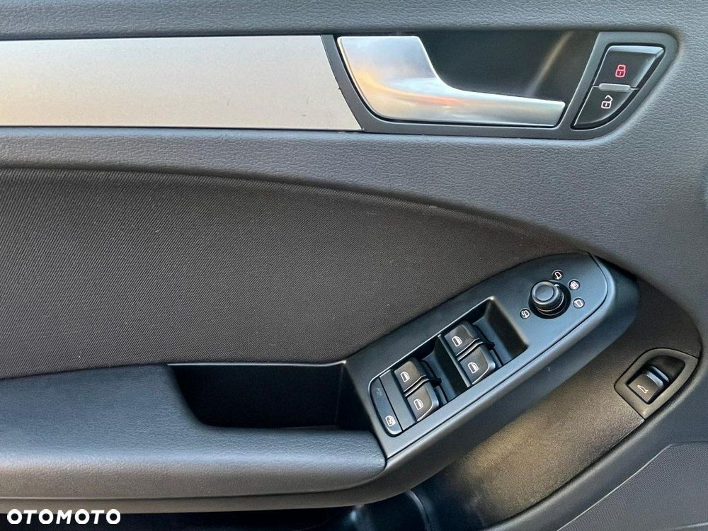 Audi A4 Limousine 1.8 TFSI Ambiente - 23