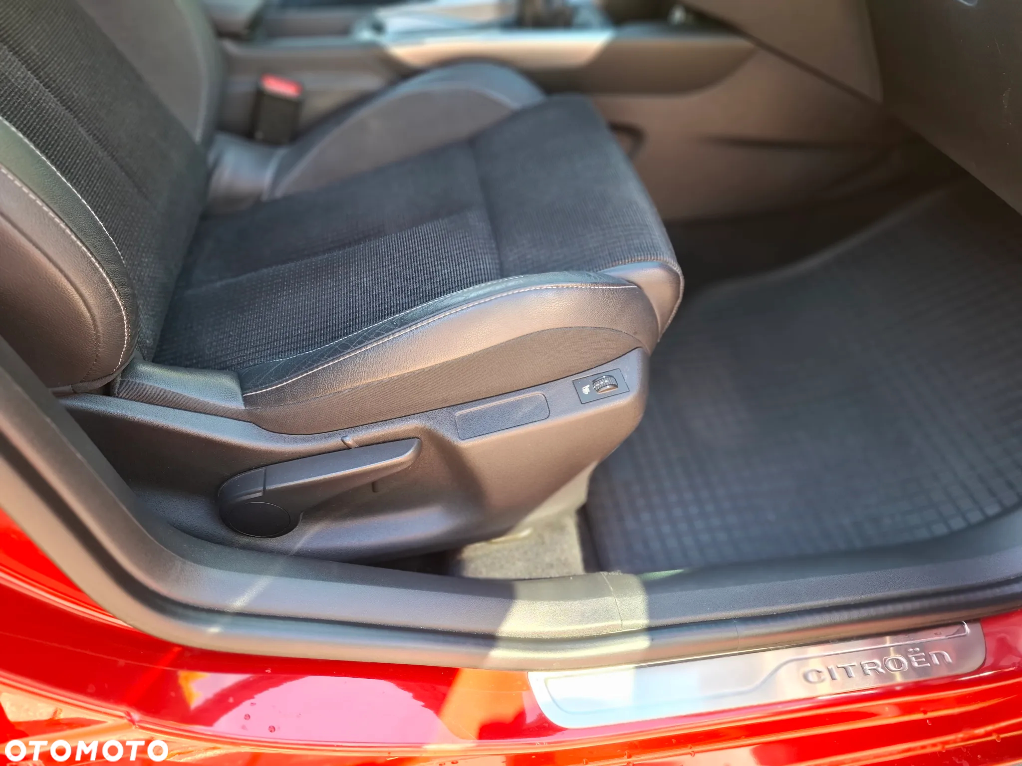 Citroën C4 1.6 BlueHDi Shine S&S - 4