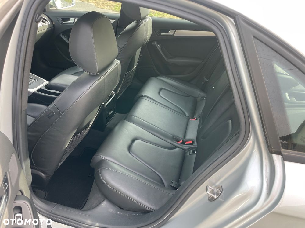 Audi A4 Limousine 2.0 TFSI Quattro S tronic - 10