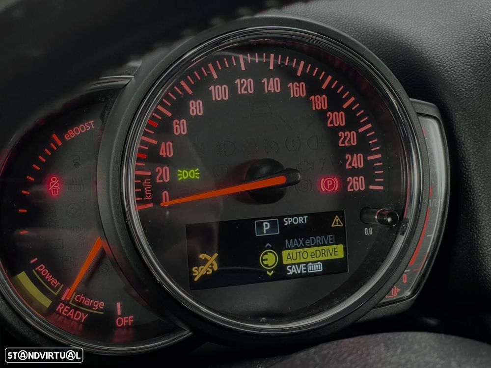 MINI Countryman Cooper SE ALL4 Auto - 11