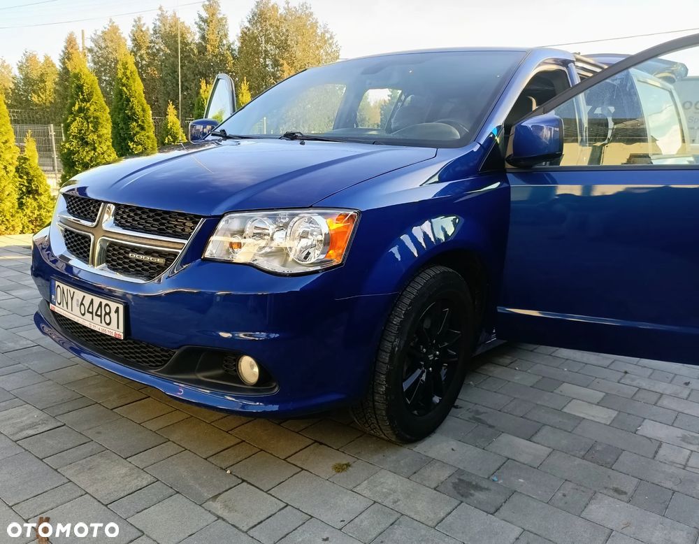 Dodge Grand Caravan 3.6 R/T - 7