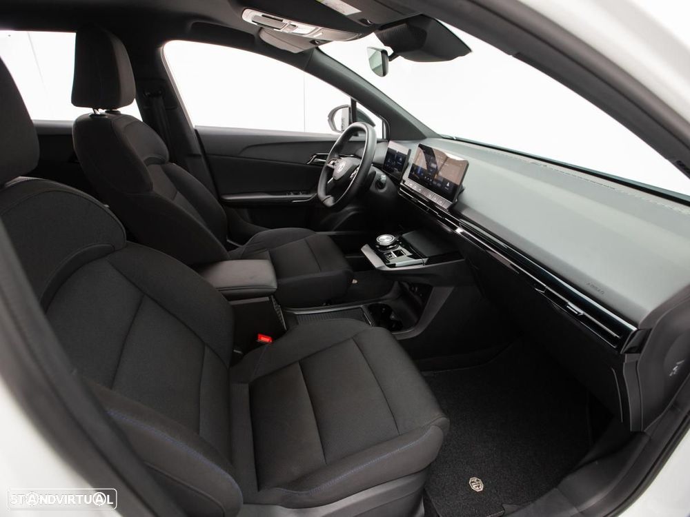 MG MG4 64 kWh Comfort - 9