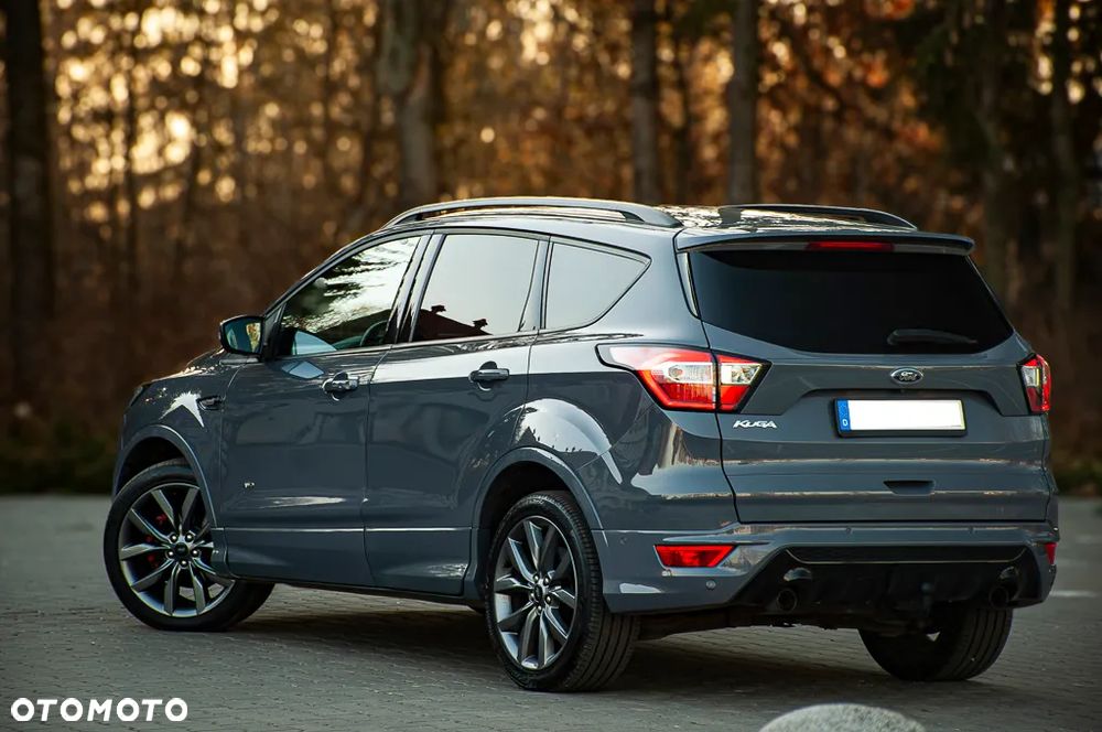 Ford Kuga 2.0 TDCi 4x4 ST-Line - 13