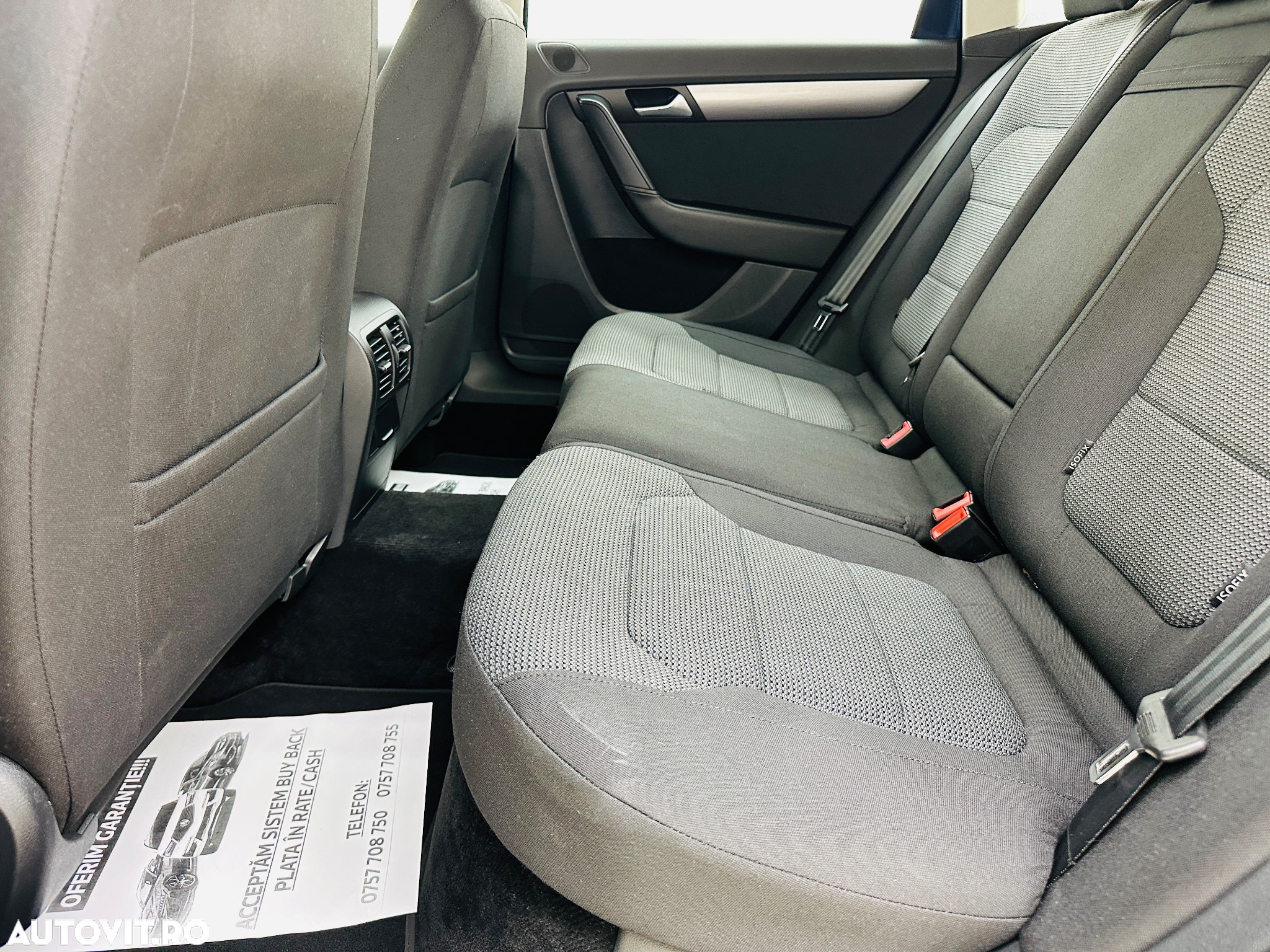 Volkswagen Passat Variant 1.6 TDI BlueMotion Technology Comfortline - 17