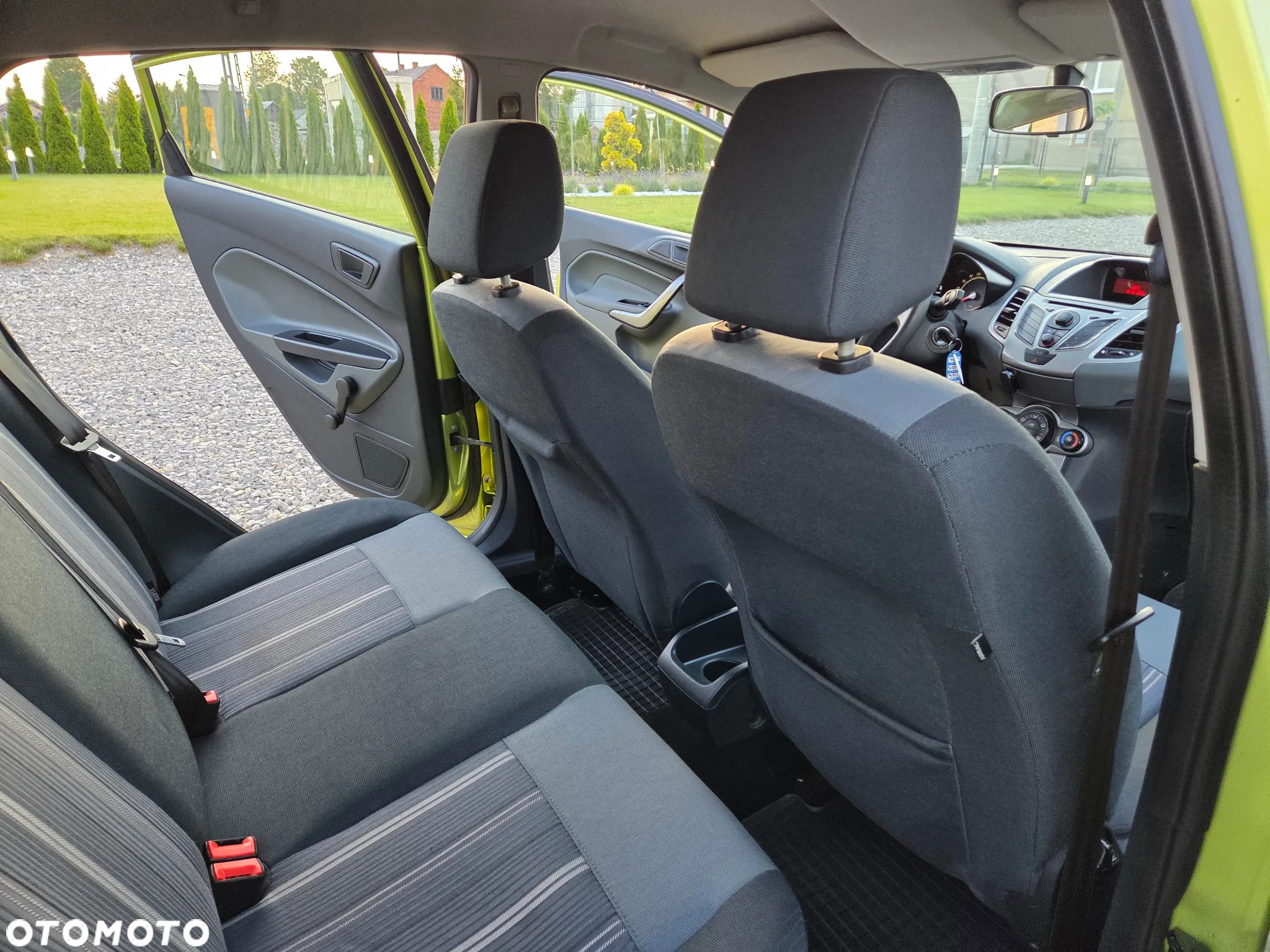 Ford Fiesta 1.25 Ambiente - 10