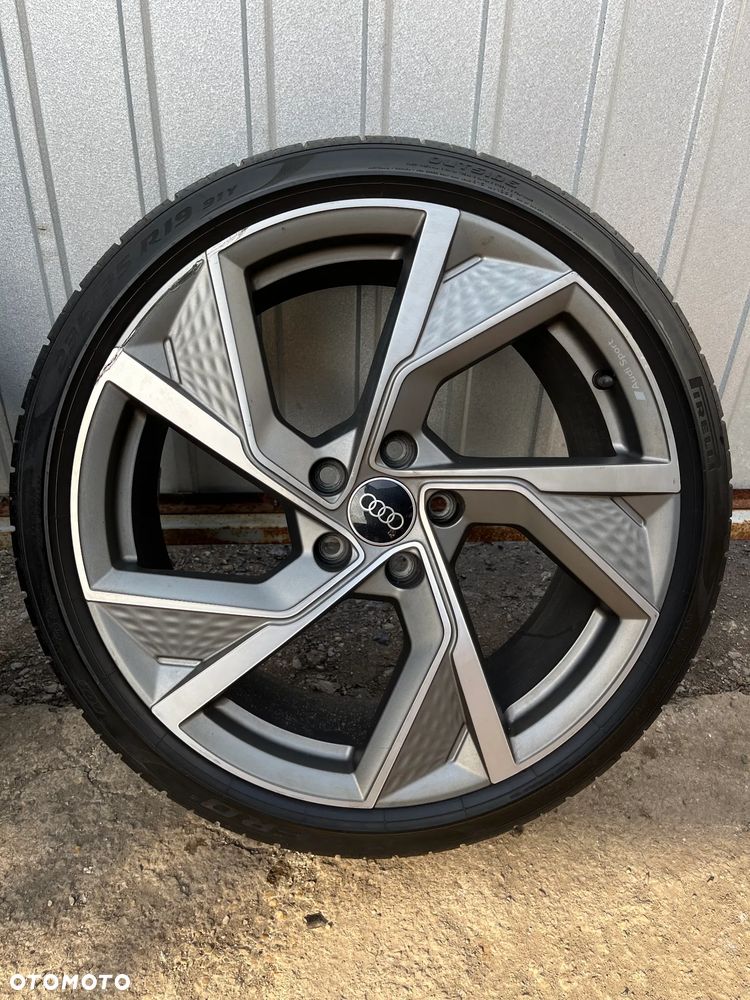 FELGI 5X112 19 8,0JX19 ET 49 8y0601025 q FELGI AUDI A3 8Y AUDI SPORT * - 4
