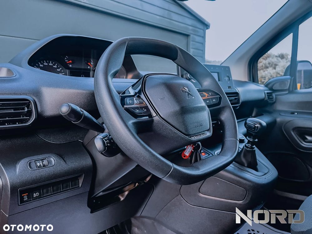 Peugeot Partner 4x4 Long Asphalt - 13