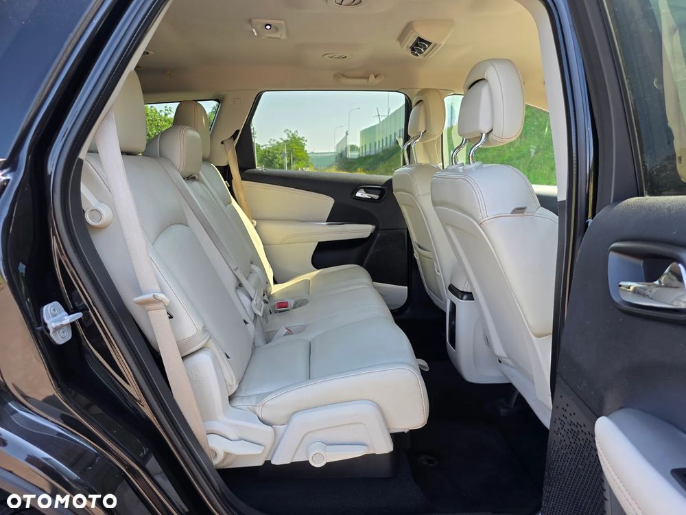 Fiat Freemont 2.0 Multijet Lounge AWD - 26