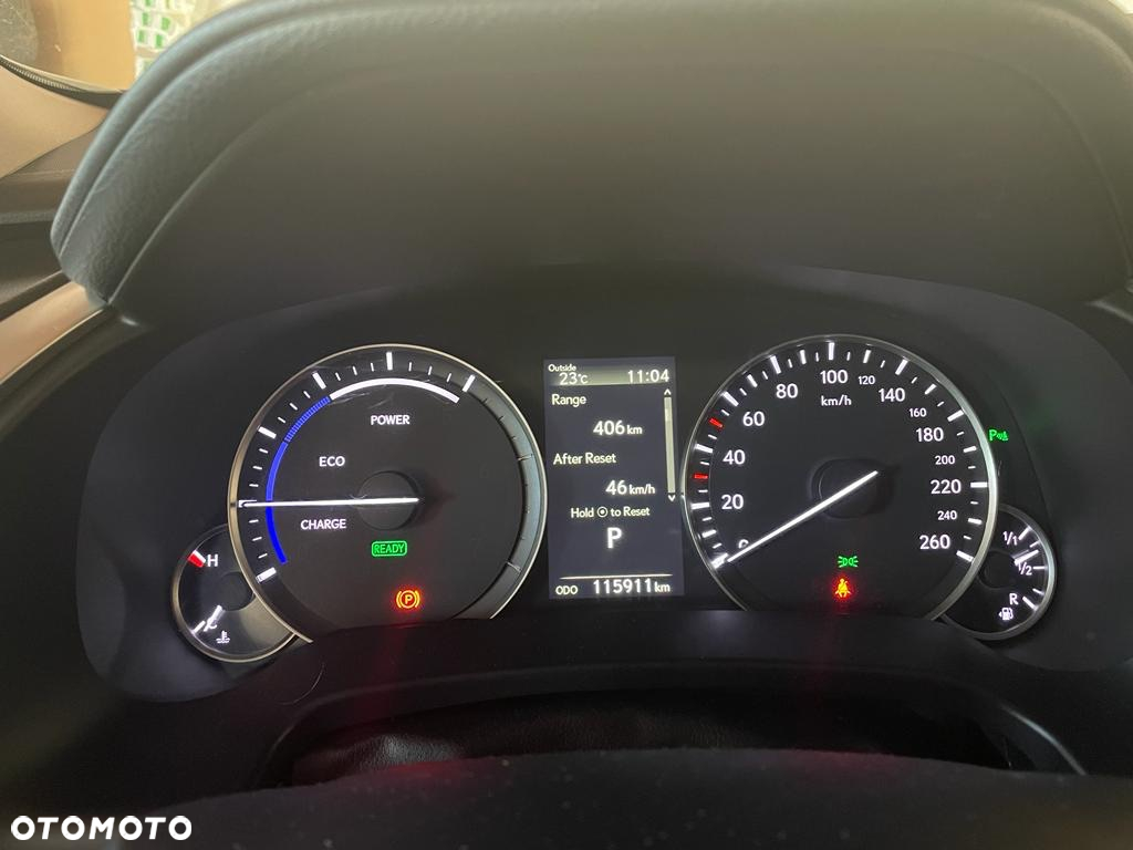 Lexus RX - 15