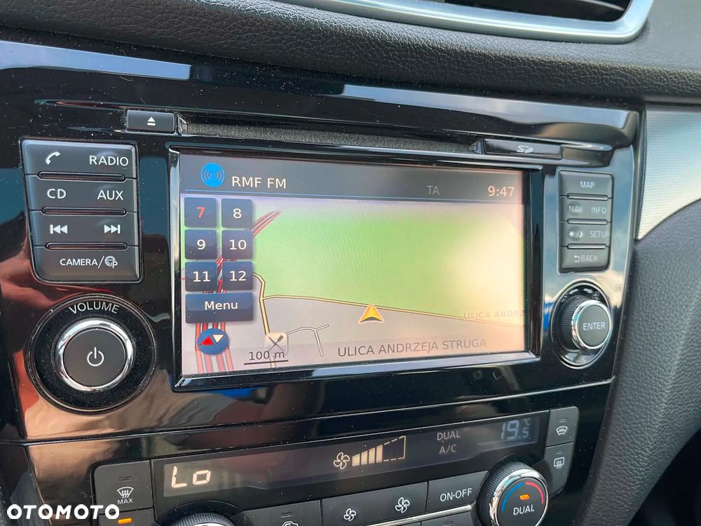 Nissan Qashqai 1.6 DIG-T Tekna - 19