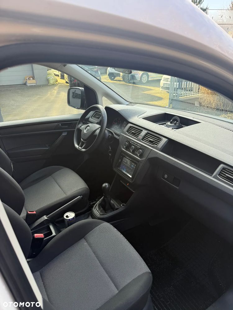 Volkswagen CADDY MAXI - 11