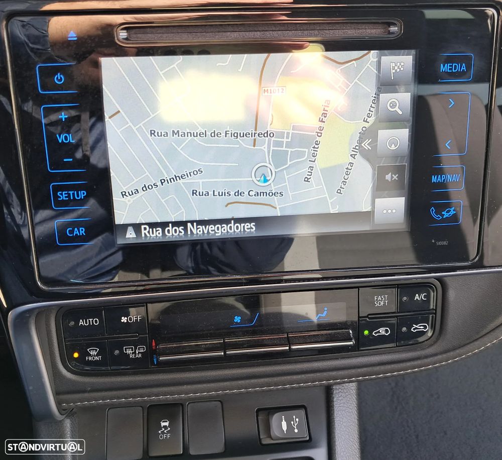 Toyota Auris Touring Sports 1.8 HSD Sport+Navi - 7