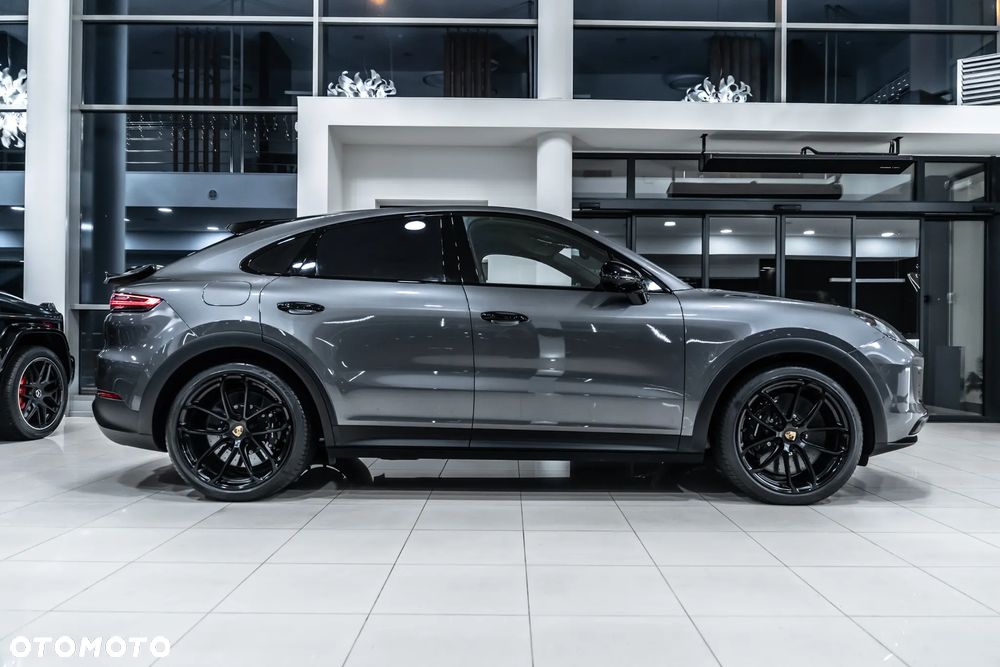 Porsche Cayenne - 17