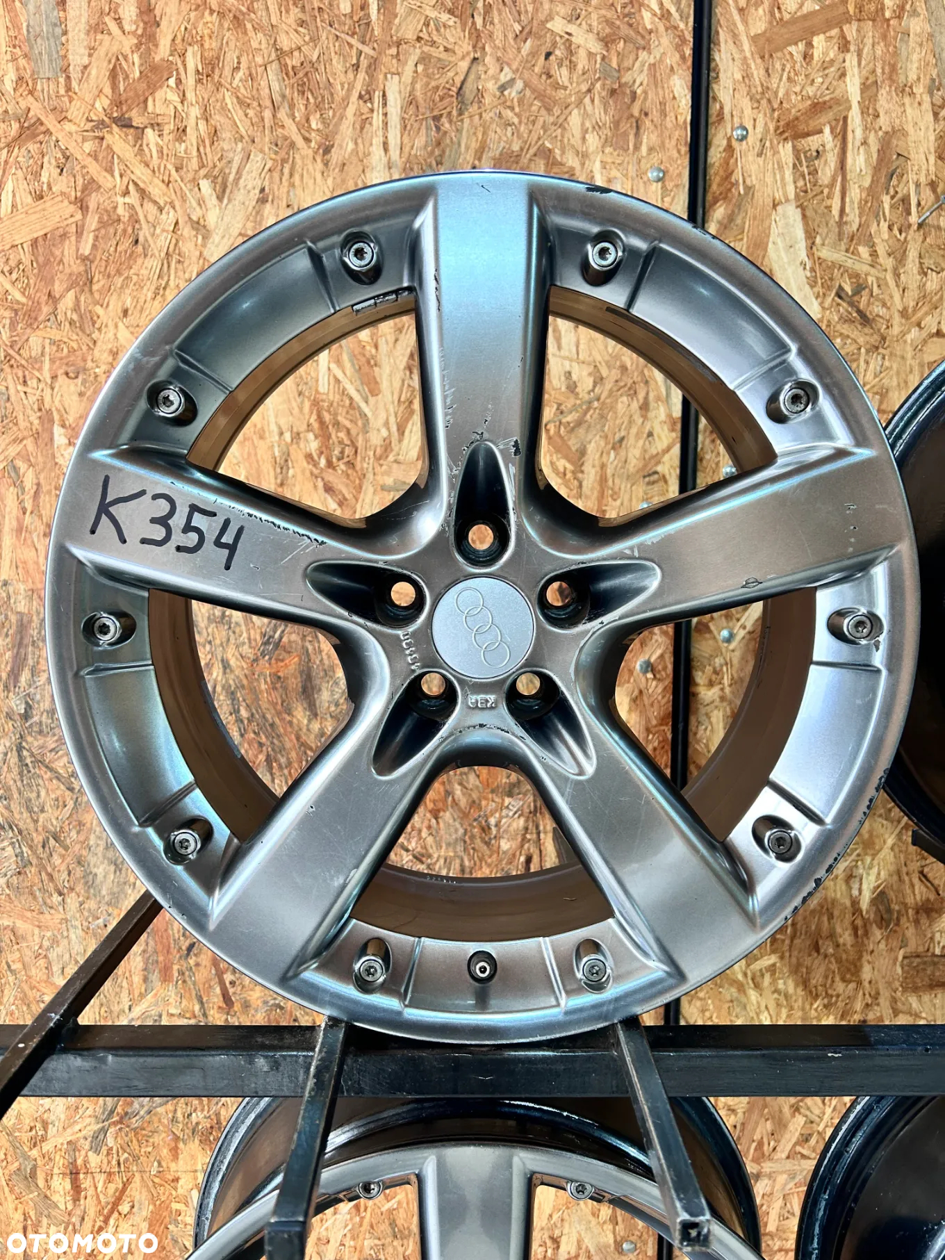 4 FELGI ALU. VW GOLF 4 , NEW BEETLE , BORA , SKODA OCTAVIA 1 , PT CRUISER , VW GOLF 3 GTi , AUDI A3 17'' 7,5J  ET35 - 2