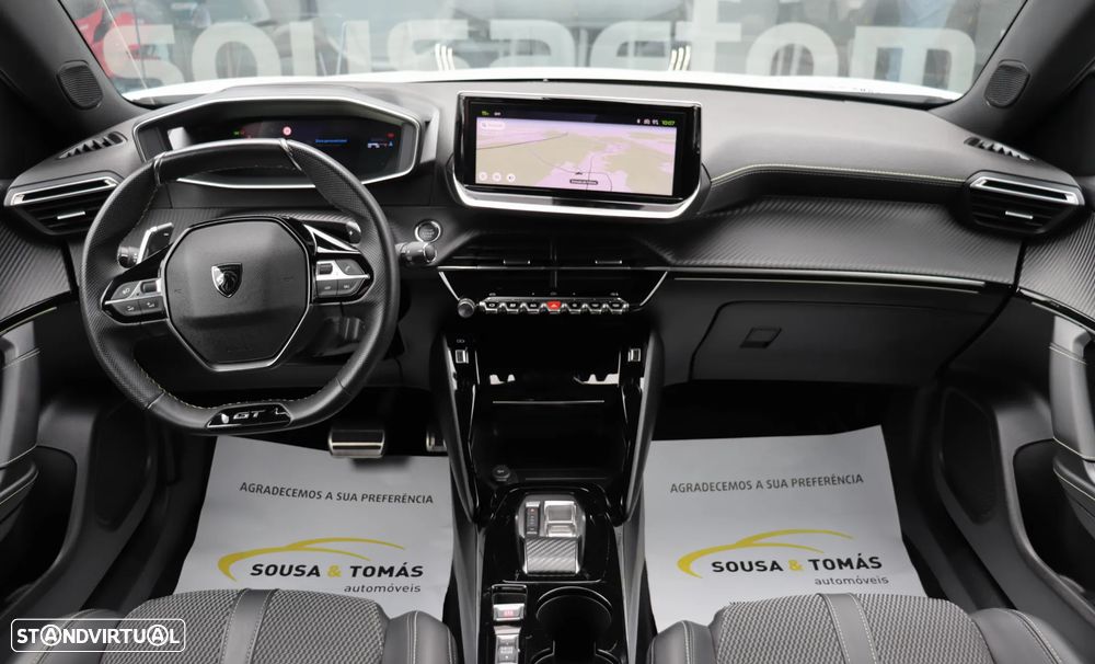 Peugeot 2008 PureTech 130 EAT8 GT - 8