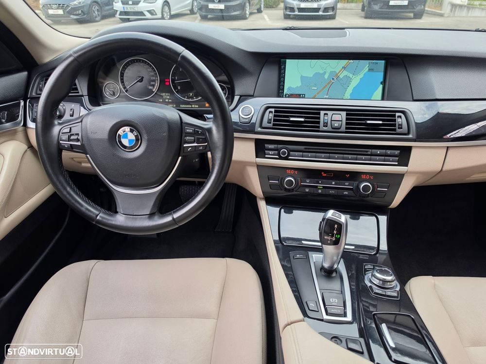 BMW 525 d Auto - 43