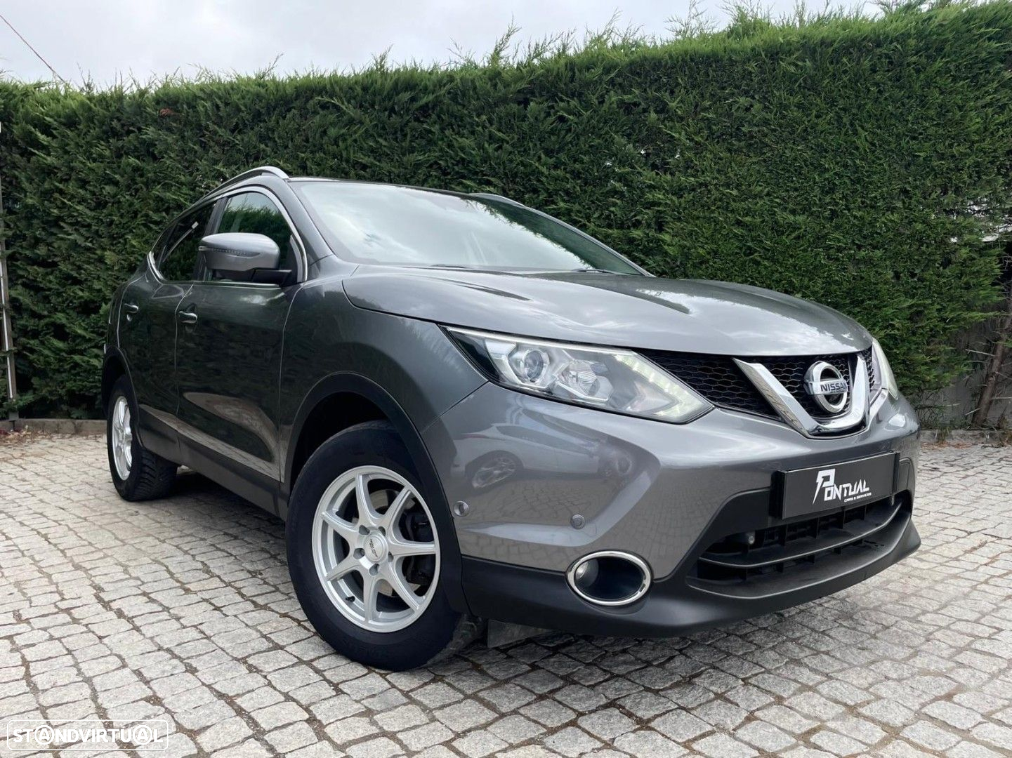 Nissan Qashqai 1.5 dCi N-Connecta Business - 2