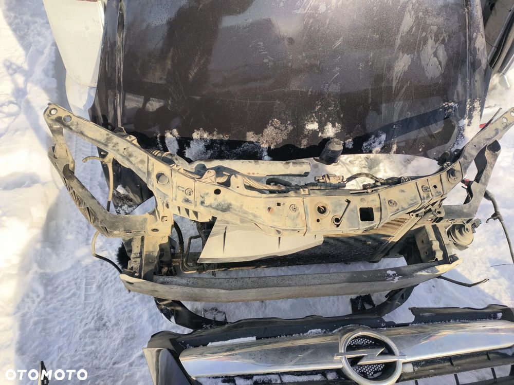 Opel Corsa D maska pokrywa silnika - 3