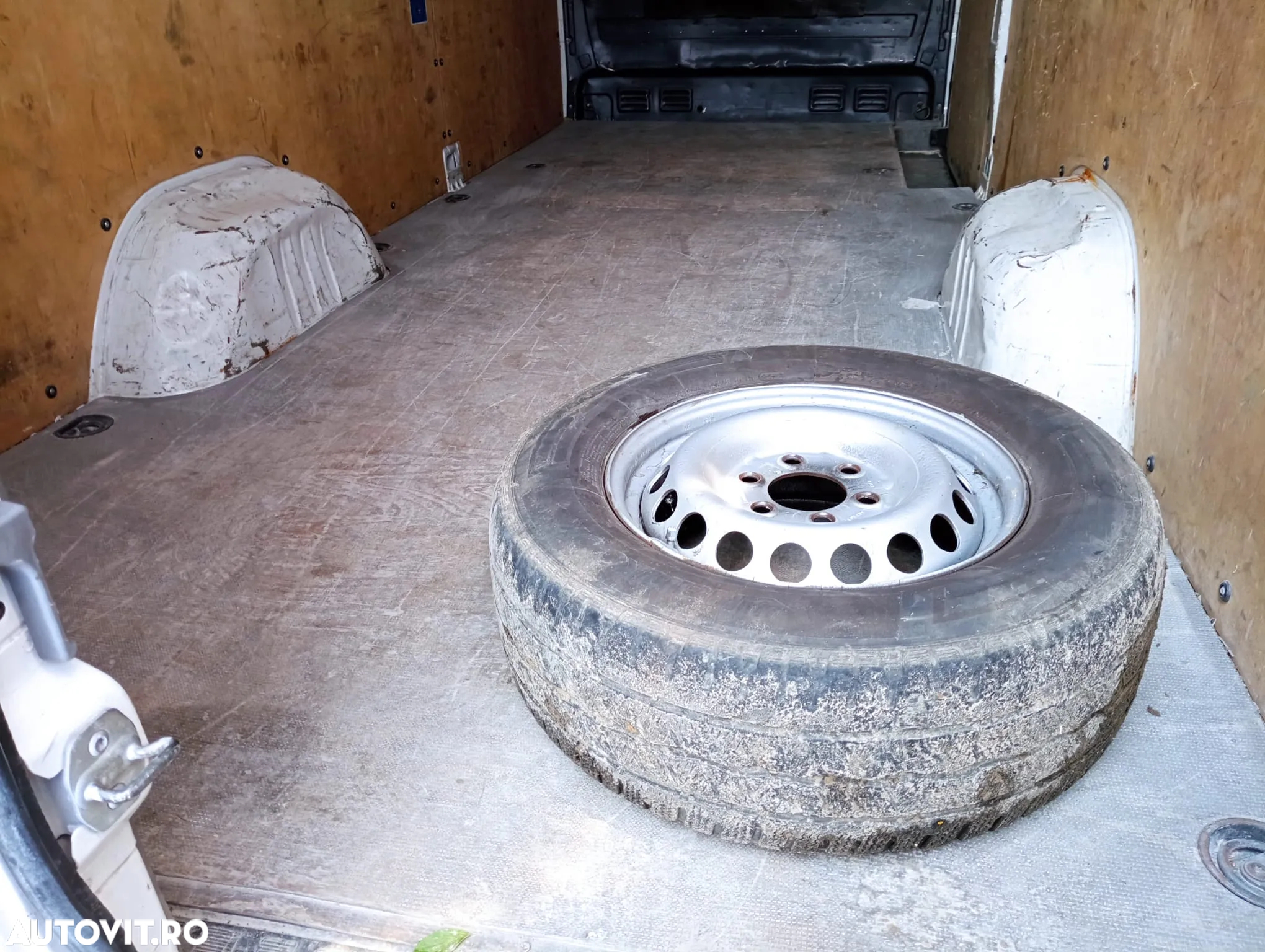 Volkswagen CRAFTER - 3
