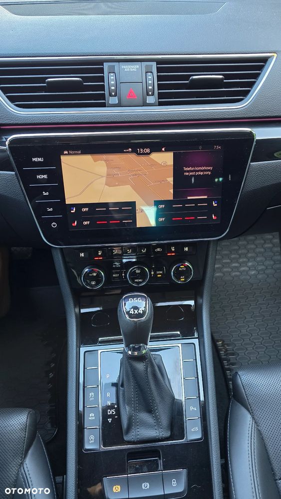 Skoda Superb 2.0 TSI 4x4 L&K DSG - 22